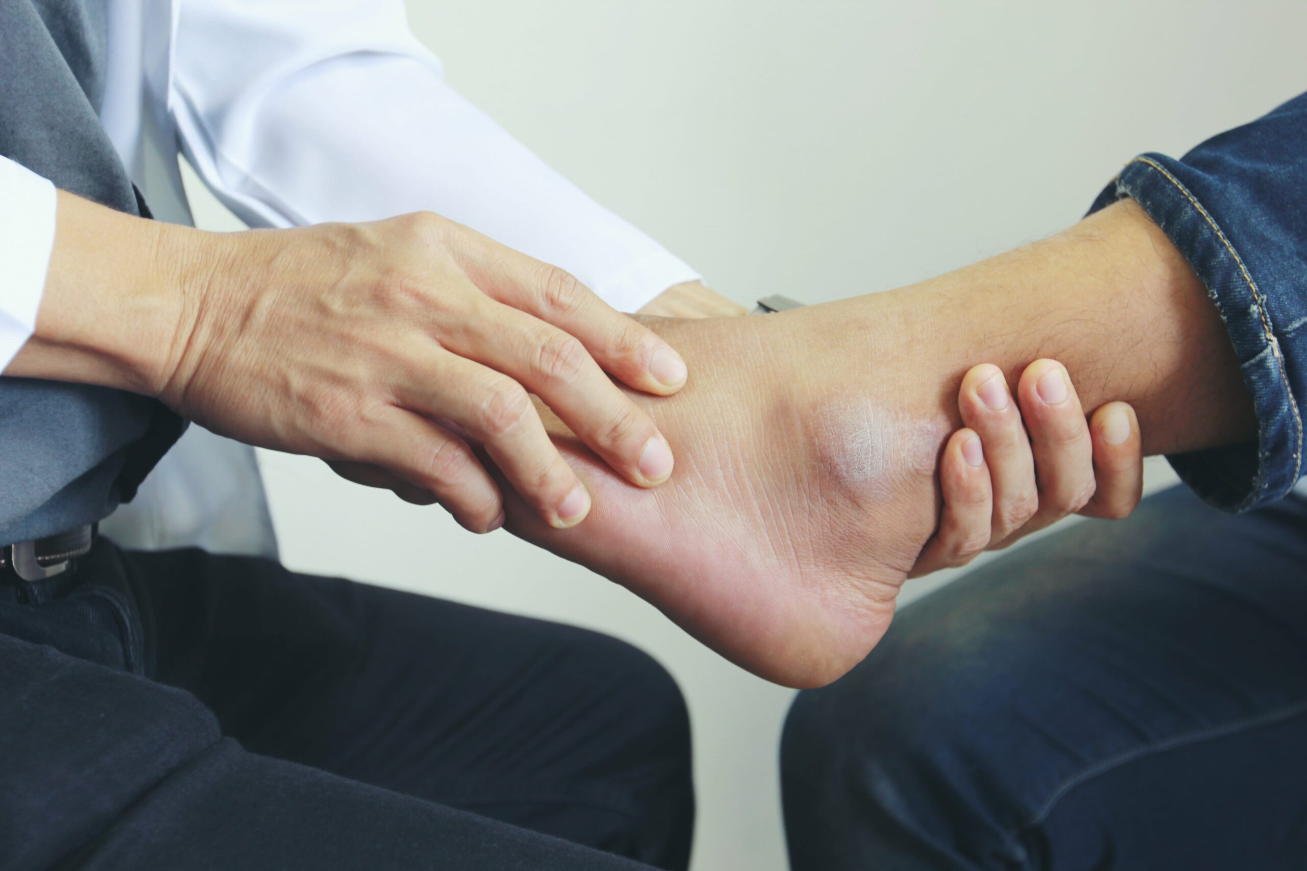 Treatment Guide for Torn Ankle Ligament
